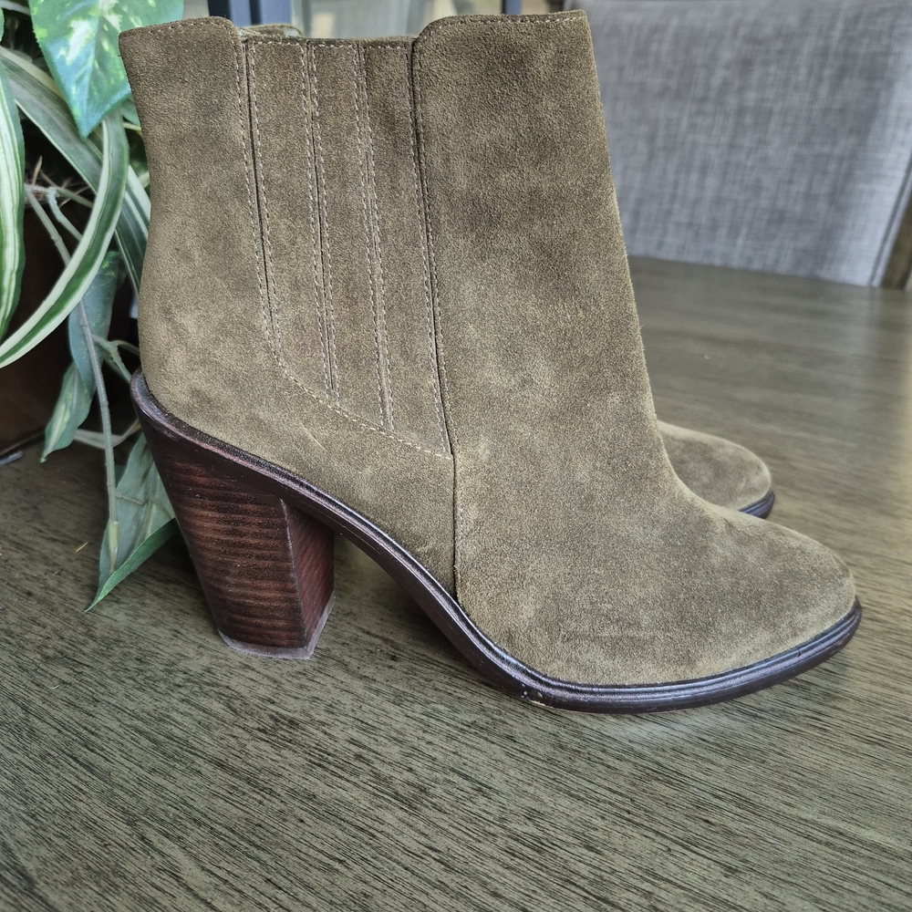 JOIE 'Cloee' Suede Leather Sz 9 /39 Booties Olive Ankle Boots Quality Richness - Picture 5 of 13